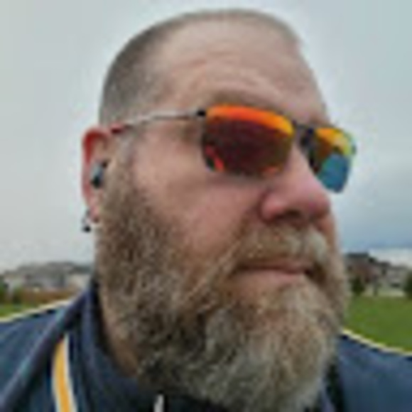 Meet your Posher, Dave - Picture 1 of 1